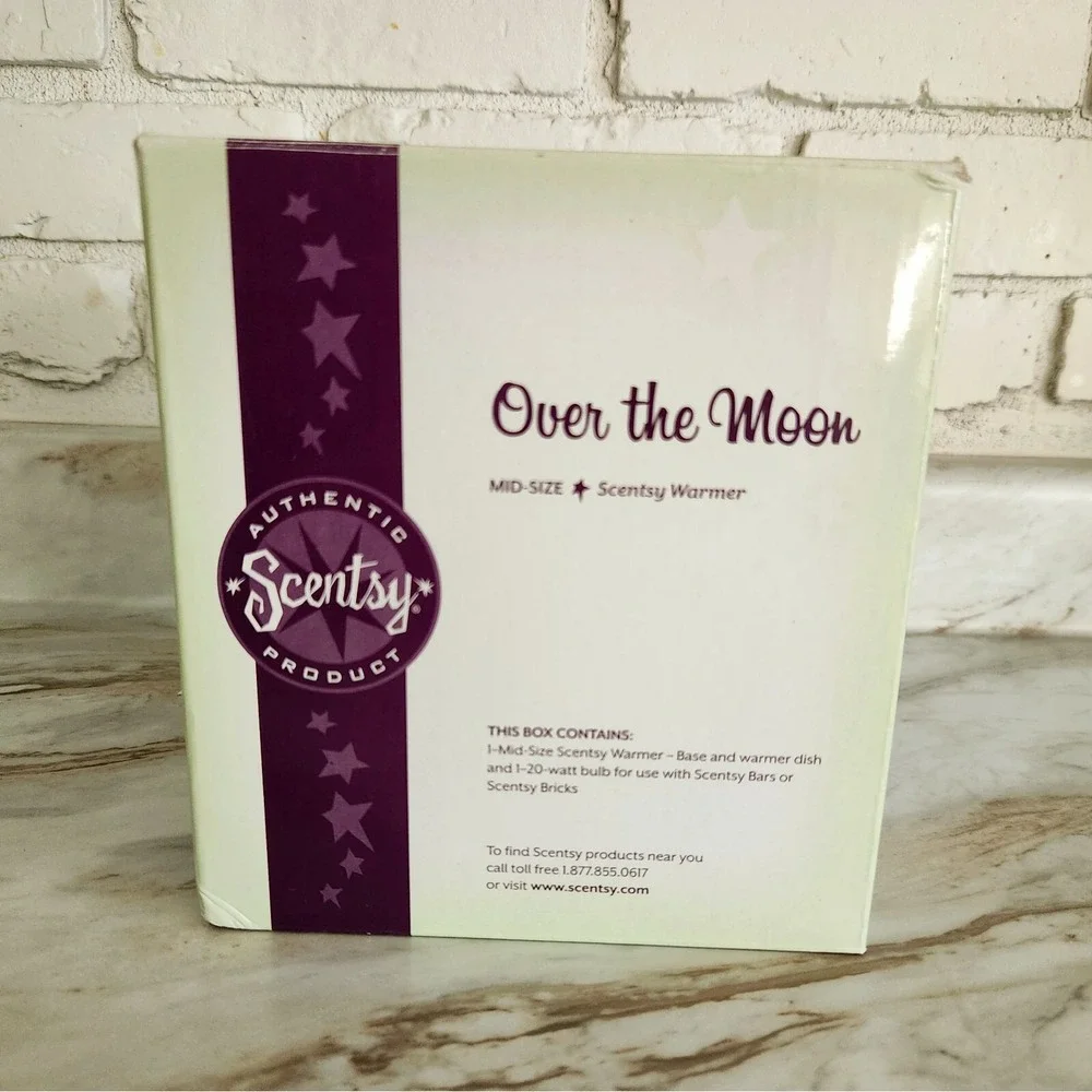 Scentsy Over The Moon Baby Nursery Rhyme Wax Warmer Aromatherapy Open Box w/Bulb